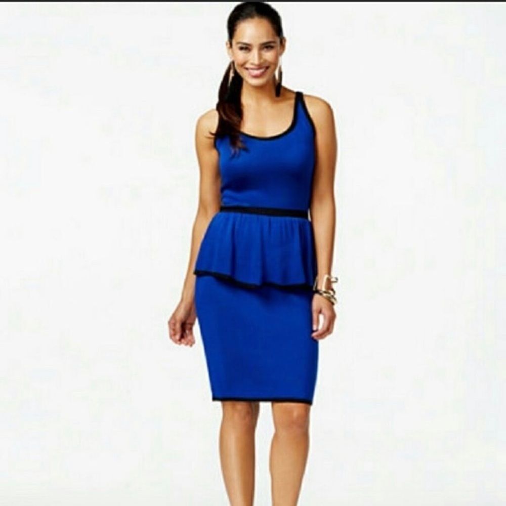 Thalia
Sodi Peplum Sweater Dress XL Blue
